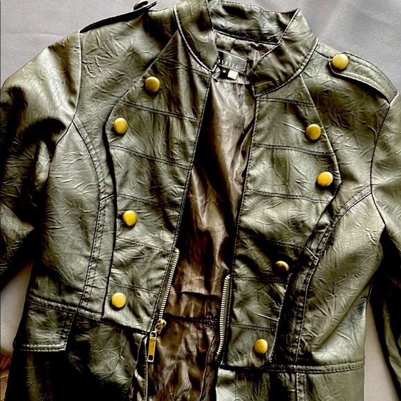 Ashly textured vegan leather Military Jacket - Picture 5 of 13